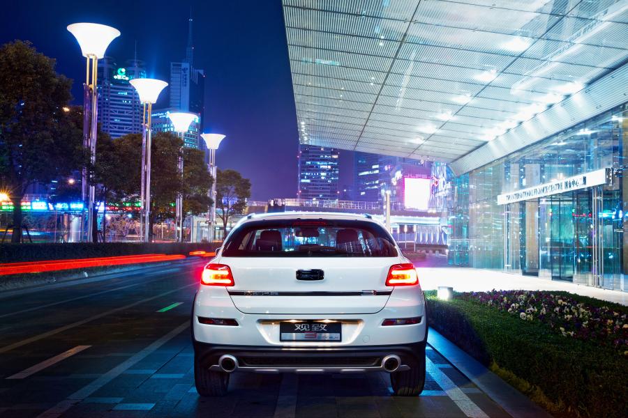  Qoros 3 City SUV 2014 года  (фото 6 из 35)